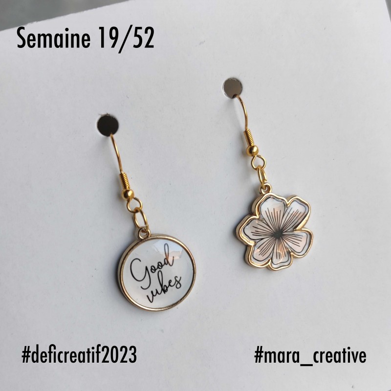 Boucles d'oreille "Good vibes"
