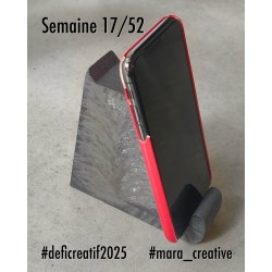 Création: Chat porte téléphone